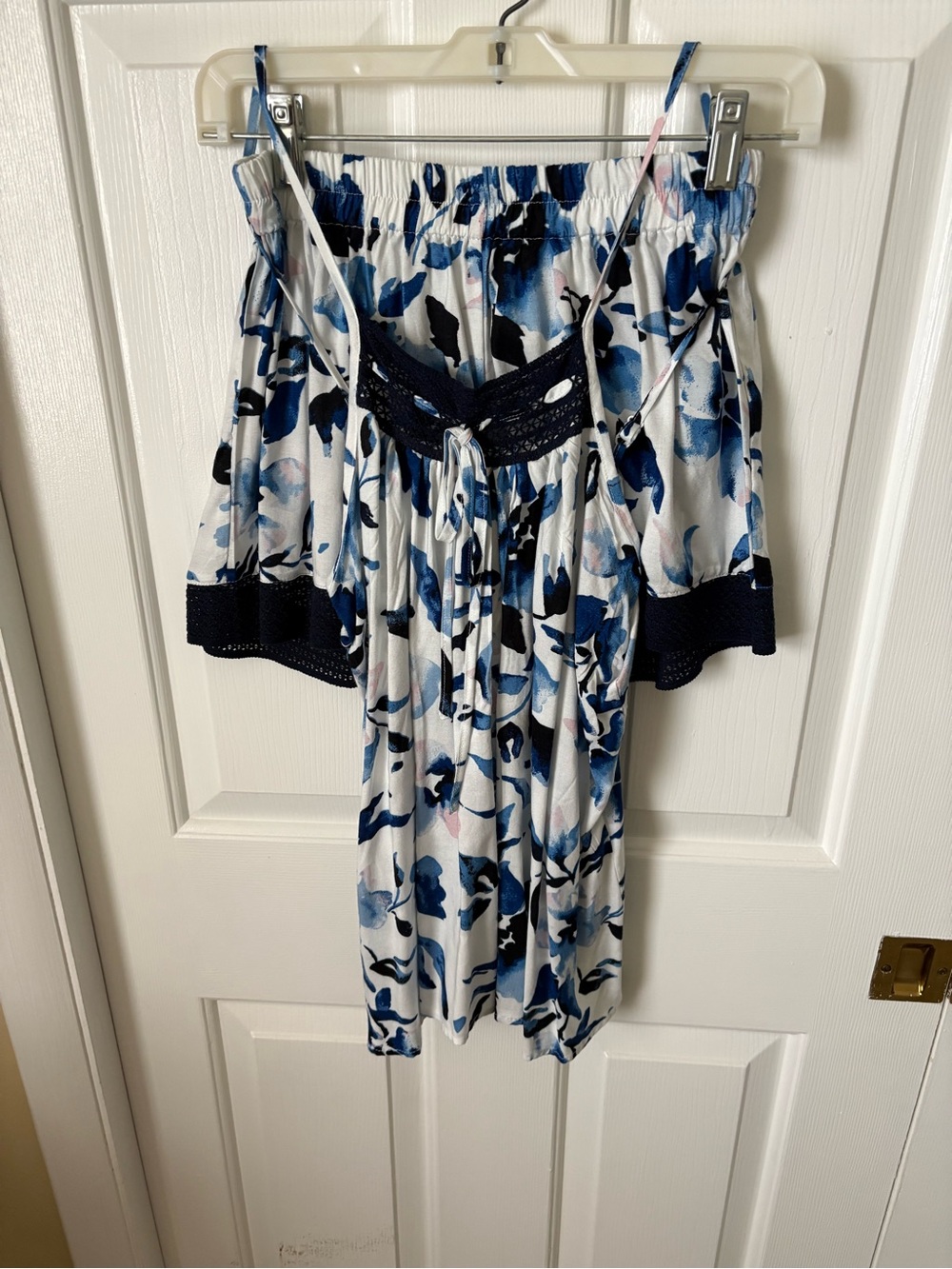 Japna Blue and White 3 piece pajamas set